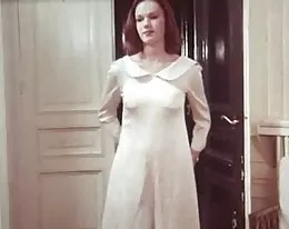 Pretty women strips shows bush