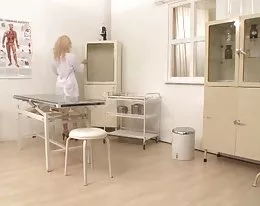 La Toubib A Des Gros Seins (Full movie)