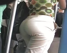 Candid Beautiful Boty in Bus