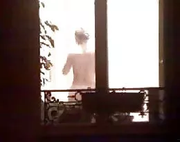 spy neighbour voyeur