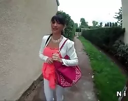 Skinny french mature bourgeoises analized