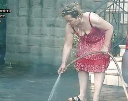 The Hottest MATURE Woman Ever!!