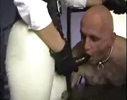 Domina fickt den Sklaven