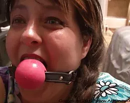 Huge Tit Anal MILF Must Please Me (XHamster Time) !!!