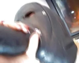 german extreme woman in latex and slaves...BMW