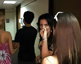 MILF Street Voryeurs... IT4