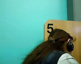 rubbing a mature woman at cyber coffee PART 2