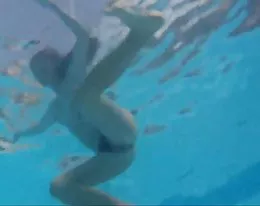 Nudist girls underwater