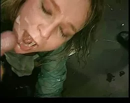 Bourgeoises accros au sperme