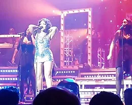Toni Braxton wardrobe malfunction