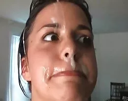 Sexy chubby amateur getting a nice fuck and facial