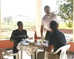 Classico Brasileiro Apostando a Propria Esposa