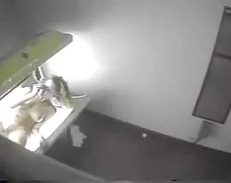 Tanning Room Voyeur 2 of 3