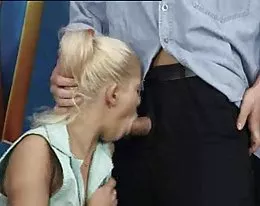 Monika Sommer in Perverse Kehlen-Futt part1