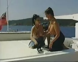 Mature amateur milf lesbians extreme anal fisting