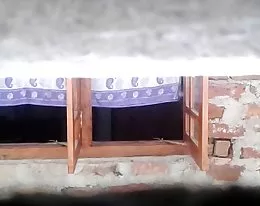 Sri Lankan isolated akka