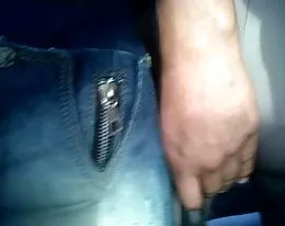 Arrimon, metiendo mano, encoxada, groping